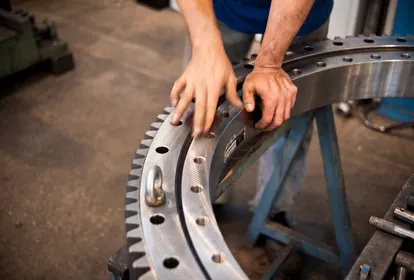 Slewing Bearing Guide: Types, Materials, and Selection Factors